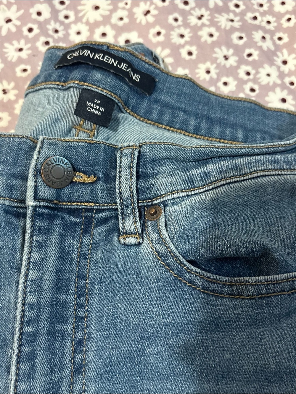 Calvin Klein Jeans Women's Light Blue High-Rise Denim Jeans